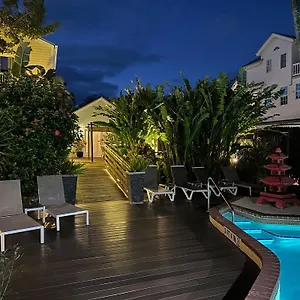 Kro Douglas House, Key West
