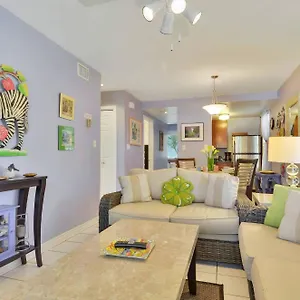  Holiday home Lavender Jungle By Avantstay Great Location W Patio Shared Pool Week Long Only