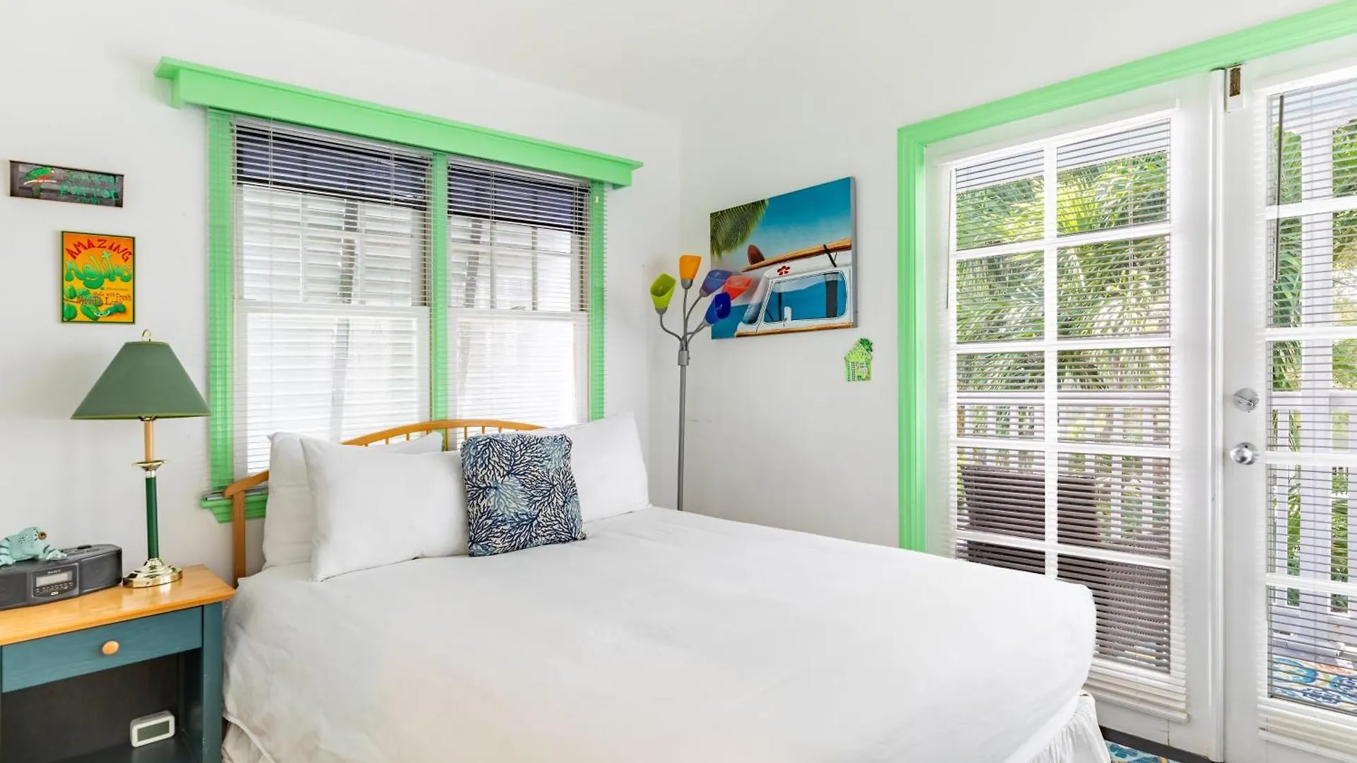 Holiday home Southard Getaway By Avantstay W Covered Patio Great Location Shared Pool Week Long Stays Key West