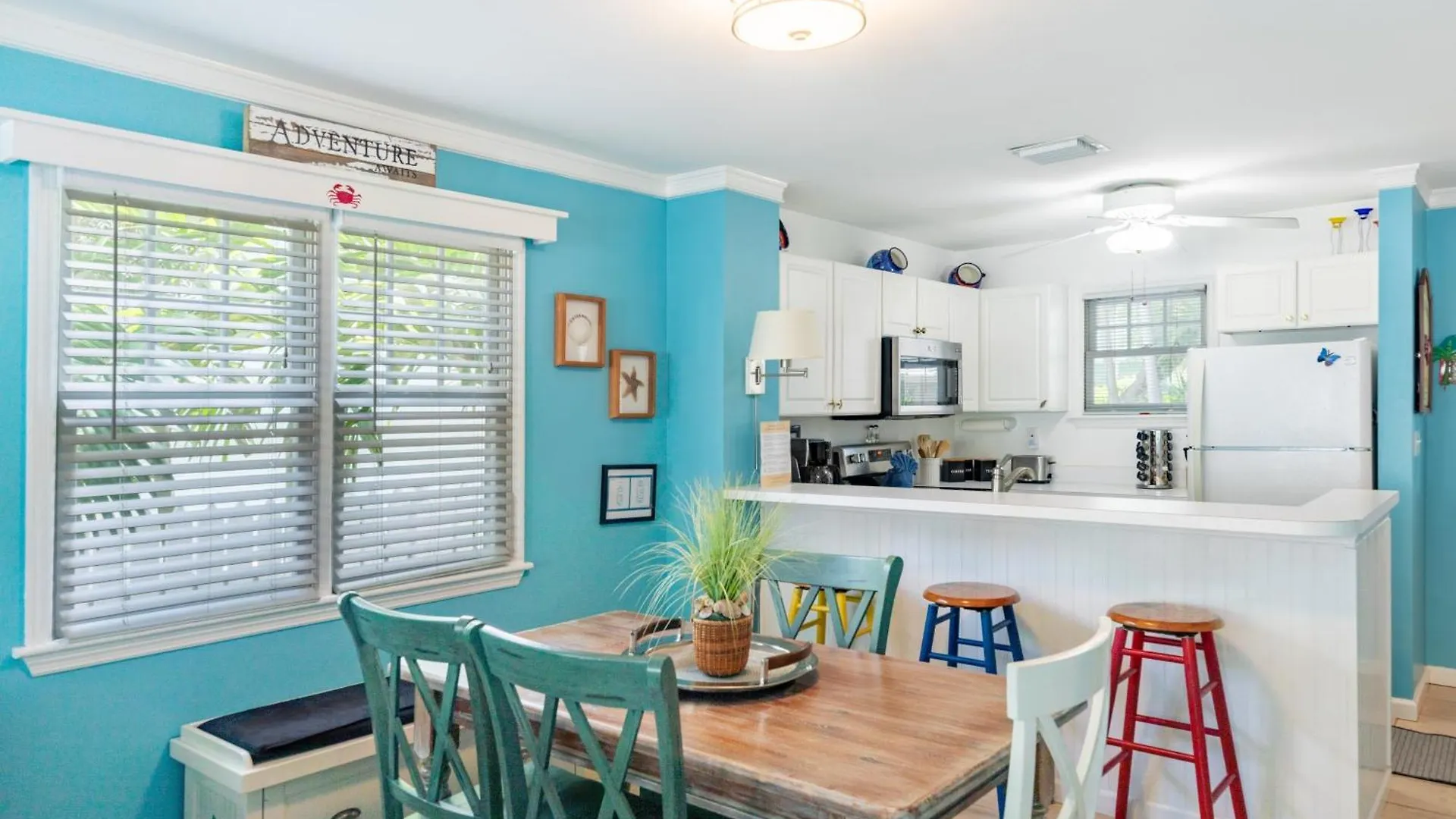 Southard Getaway By Avantstay W Covered Patio Great Location Shared Pool Week Long Stays Key West