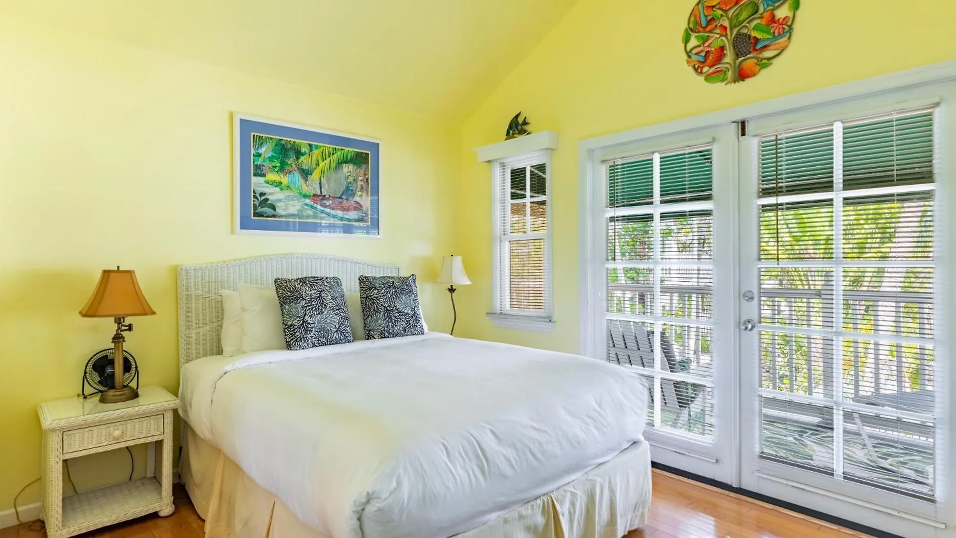 Holiday home Southard Getaway By Avantstay W Covered Patio Great Location Shared Pool Week Long Stays Key West