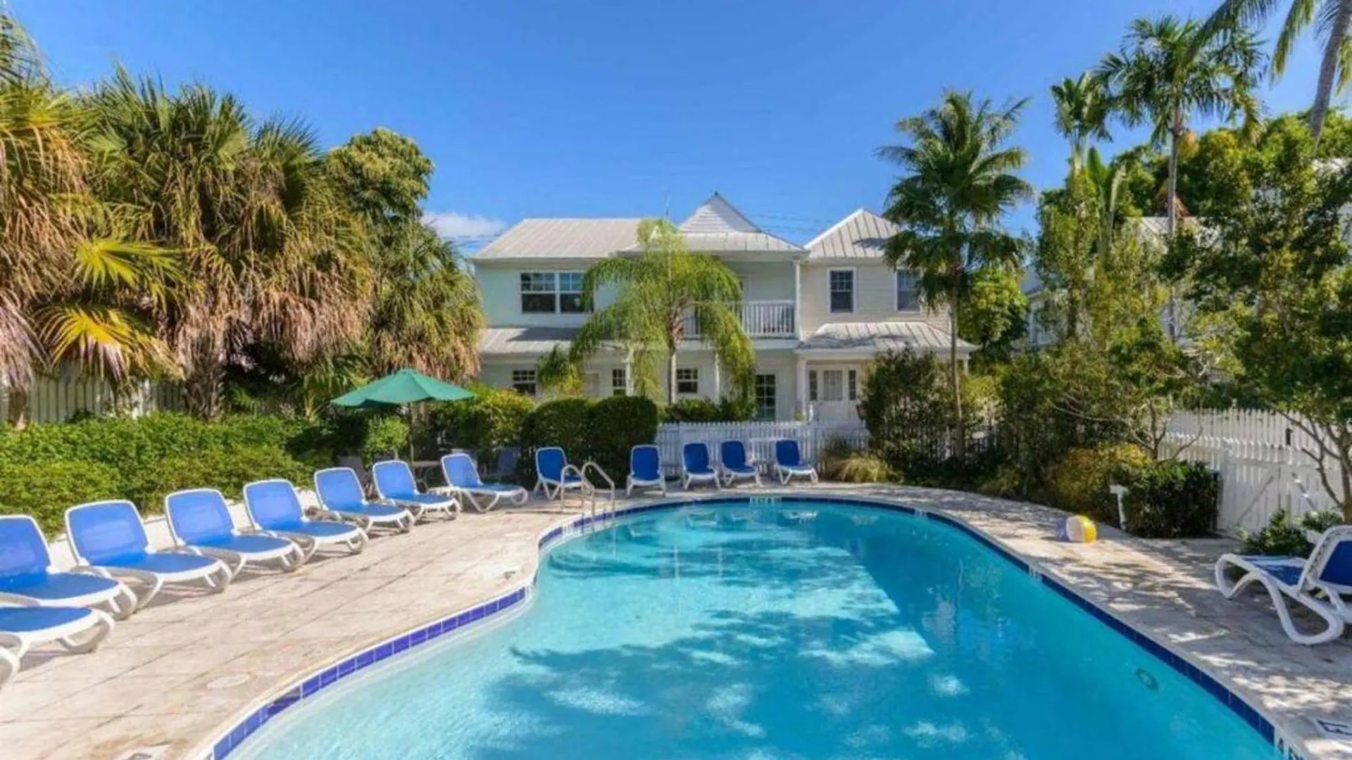 Holiday home Southard Getaway By Avantstay W Covered Patio Great Location Shared Pool Week Long Stays Key West